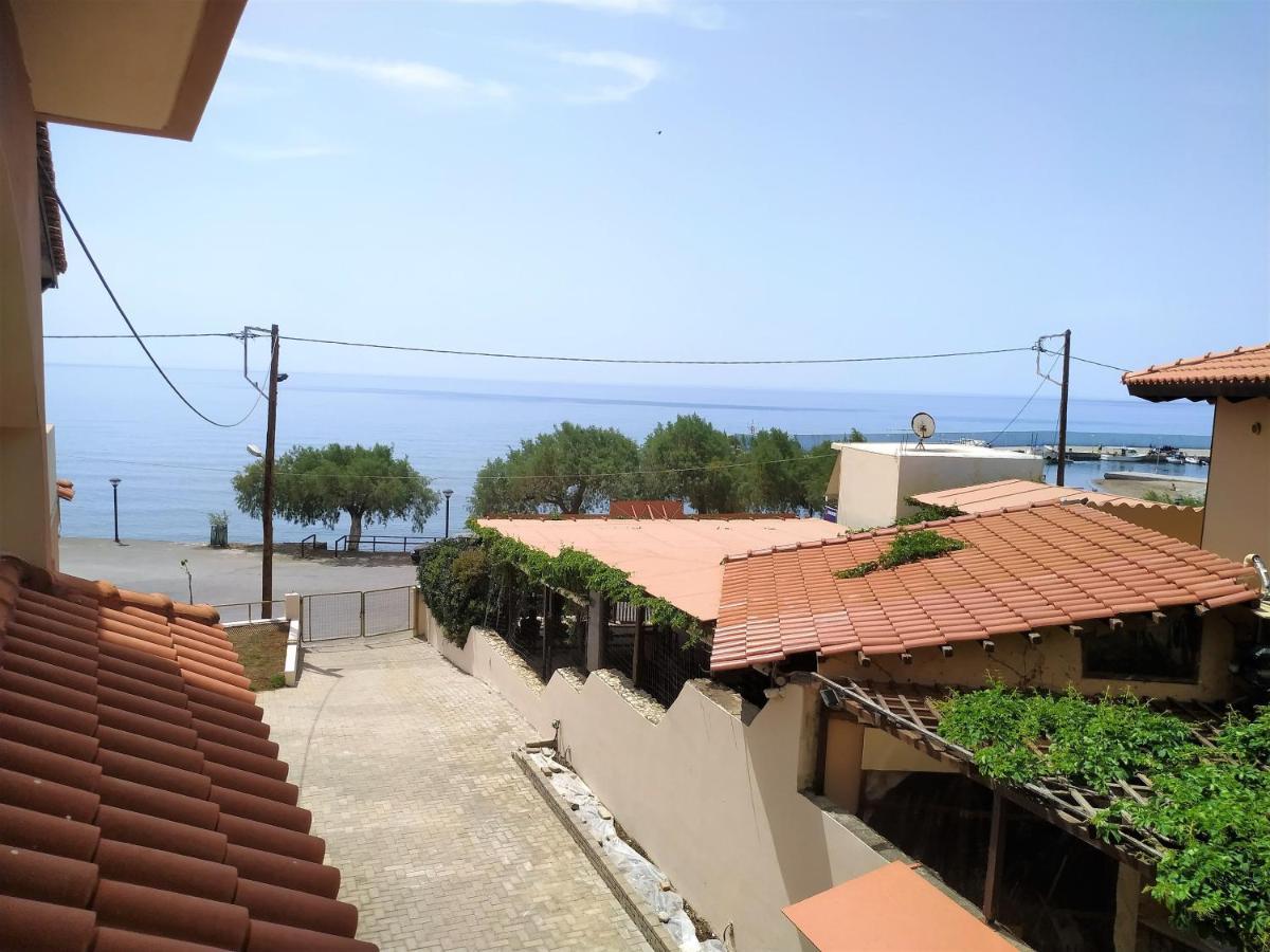 Eutuxia Sea&Mountain Apartment - Tsoutsouros المظهر الخارجي الصورة