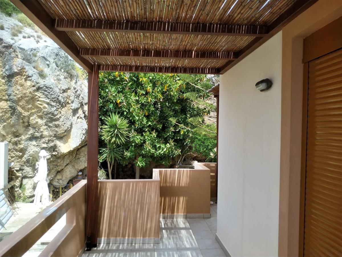 Eutuxia Sea&Mountain Apartment - Tsoutsouros المظهر الخارجي الصورة